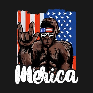 Bigfoot 4th Of July American Flag Independence Day T-Shirt