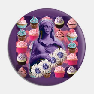 daisied flowern cupcake queen Pin