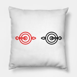 red black target design Pillow