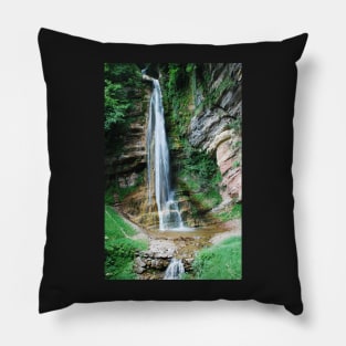 Salino Waterfall Pillow