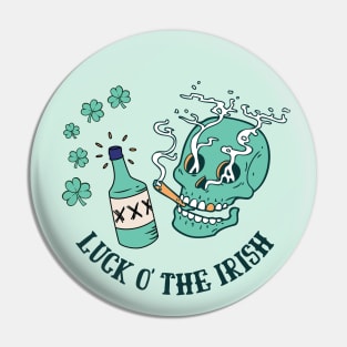 Luck O' The Irish Smoking Skull - Lucky Irish Pin