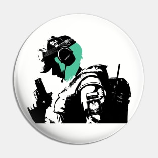 Rainbow Six Siege Ela T-Shirt Pin