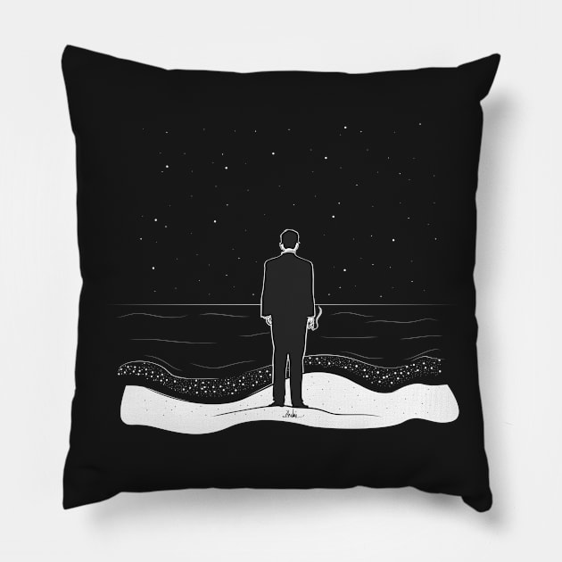 the sea and myself Pillow by atizadorgris