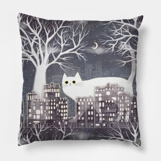 Fabulous heroes and animals, fairytale plants in lights Pillow