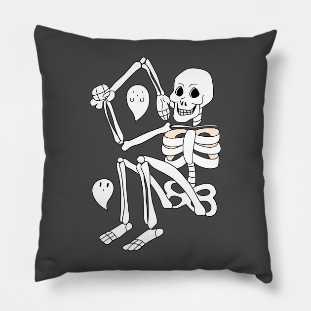 Silly Skeleton Pillow by saradaboru