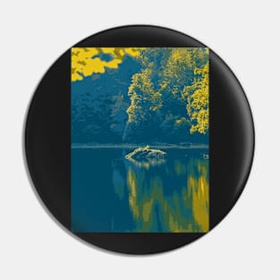 Green Lagoon - Landscape Pin