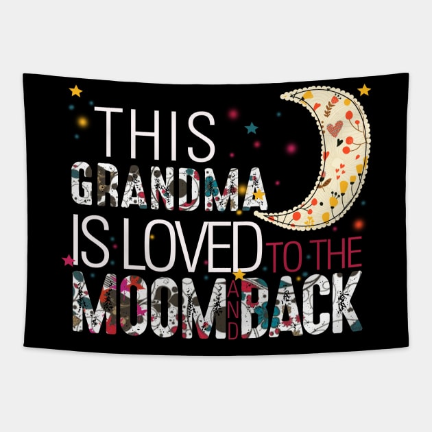 This grandma is loved to the moom and back Tapestry by gotravele store