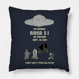 Area 51 fun run T-Shirt Pillow