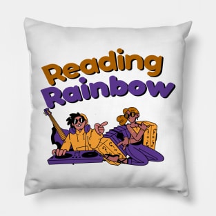 Reaiding rainbow - Best Vintage 90s Pillow