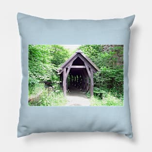 Covered walkway in Summer Pillow