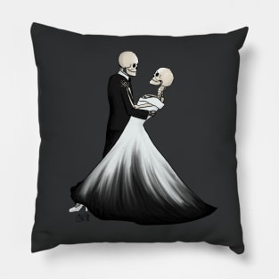 Danse macabre Pillow