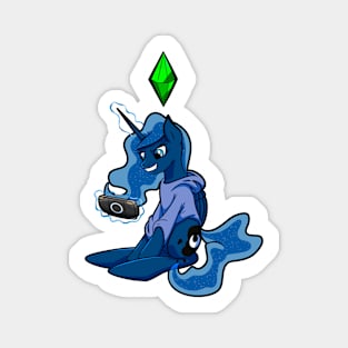 "The Sims" gamer Luna Magnet