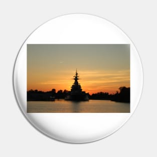 Beautiful Sunset Pin