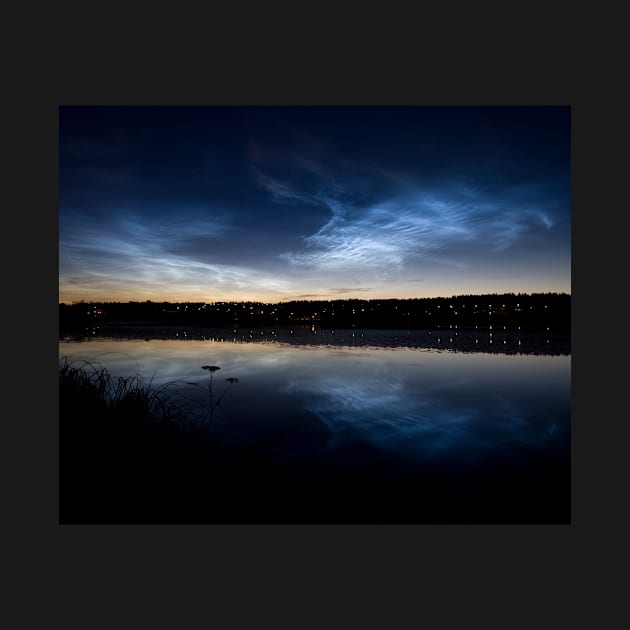 Noctilucent clouds by Juhku