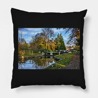 The Town Lock at Hungerford Pillow