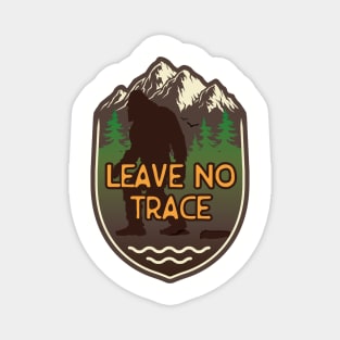 Leave no trace Magnet