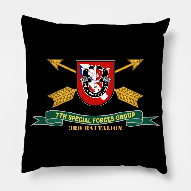 3rd Battalion, 7th Special Forces Group - Flash w Br - Ribbon X 300 Pillow by twix123844