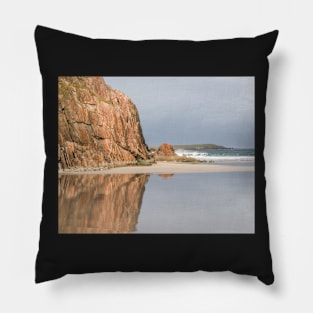 Traigh Allt Chailgeag Pillow