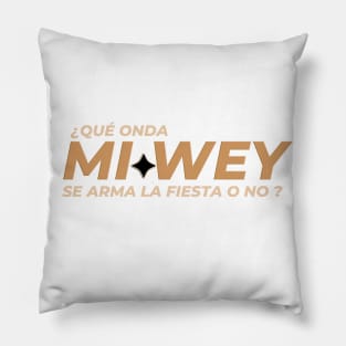 MI WEY 2 Pillow