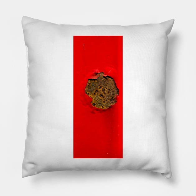 Rust on Red Pillow by arc1