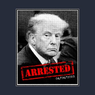 President Donald J. Trump Arrested On April 4th 2023 Black, White and Red Halftone Gradient T-Shirt