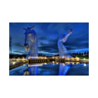 the Kelpies at night , the Helix, Falkirk , Scotland T-Shirt