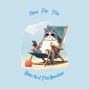 "Funny Cat Beach T-Shirt: Humorous Kitty with Sunglasses and Cocktail | Unique Gift for Cat Lovers T-Shirt