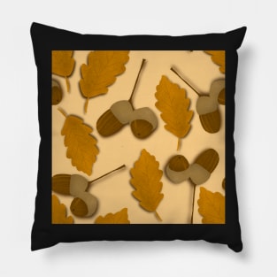 Oak leaves and acorns Pillow