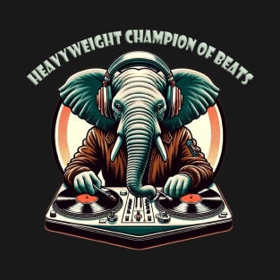 Heavyweight Champion of Beats v01 T-Shirt