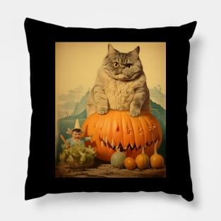 Weird Vintage Fat Cat and Pumpkin Halloween Collage - Whimsical Retro Charm Pillow