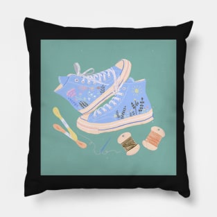 Hi-top illustration Pillow