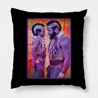 T and T - ARNOLD AND MR.T Pillow