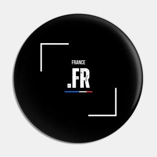 T-shirts for travelers France edition Pin