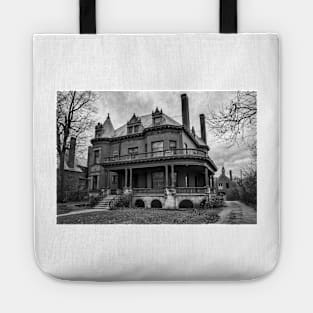 Heritage Hill Mansion In Black And White Tote