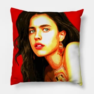 margaret qualley Pillow