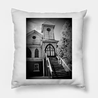 Overarching Age Pillow