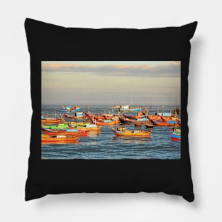 COLORFUL BOATS ON THE SEA DESIGN Pillow