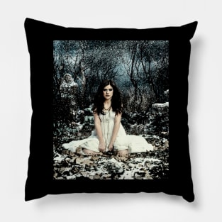 Kelly Unplugged Acoustic Elegance Pillow