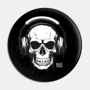 Headphone Skull Pin