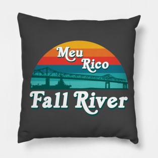 Meu Rico Fall River Pillow