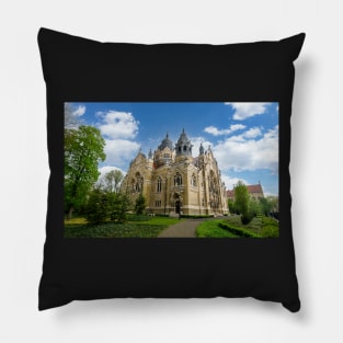 Szeged synagogue in Szeged, Hungary Pillow