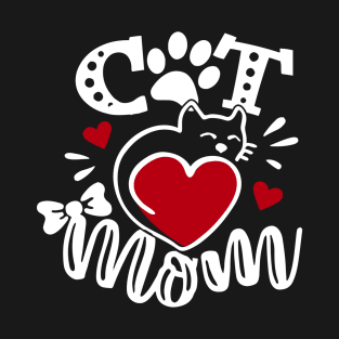 Cute Cat Mom Design Cat Mamas T-Shirt