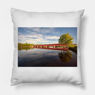 Pont Marchand Pillow