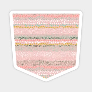 Pocket - Little Textured Minimal Dots Pink Magnet