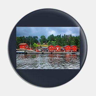 Swedish red & green Pin