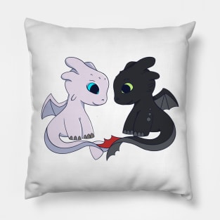 Couple Toothless & Light fury, How to train your dragon fanart, Dragons couple Pillow