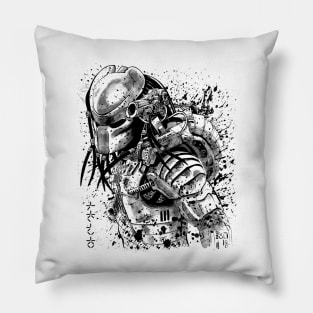 Watercolor predator Pillow