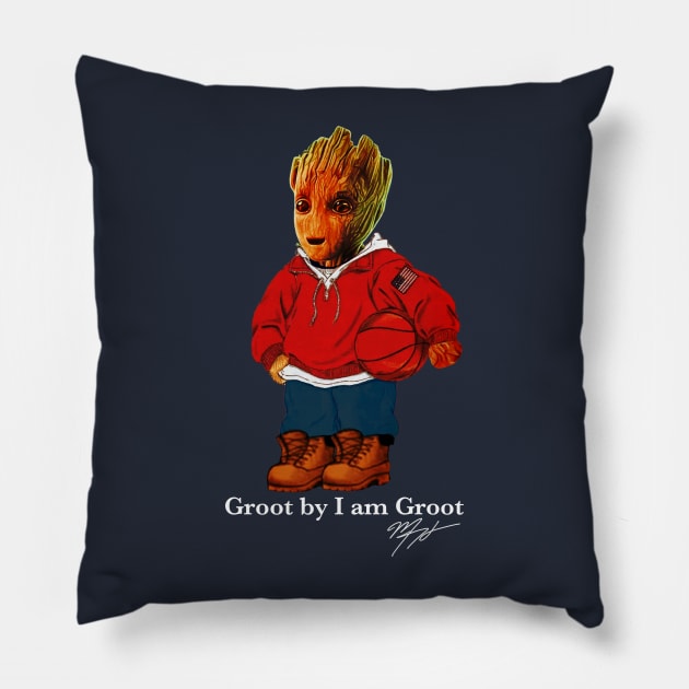 Hoody Groot V1 Pillow by maersky