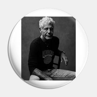 Anthony Bourdain Knicks Fan Pin