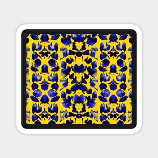 Persian Blue Aesthetic - Abstract Repeating Blue Fauna - Yellow Background Magnet